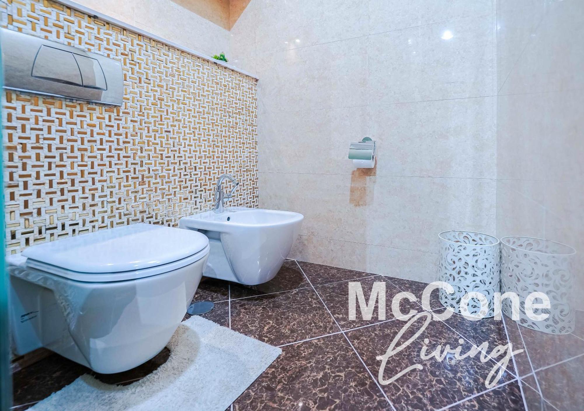 Beachfront 3br Maid With Pool & Sea Views Dubai
